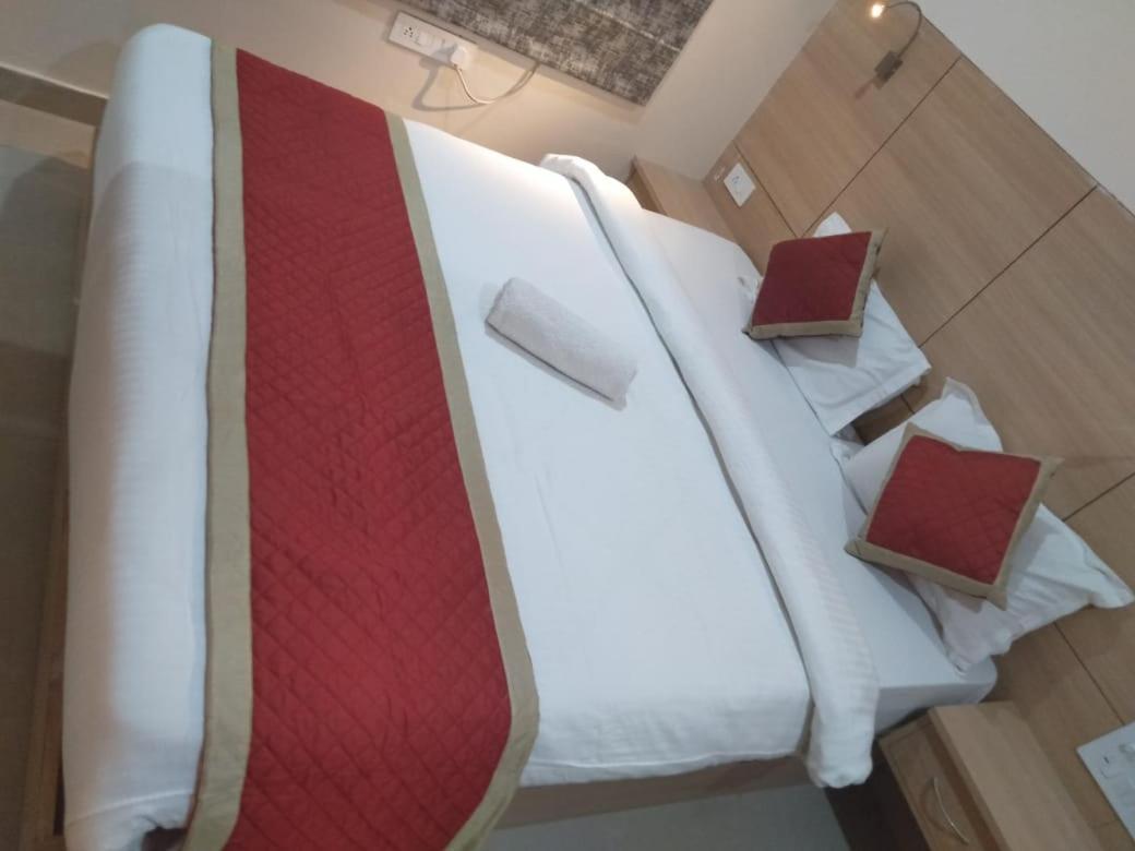Hotel Royal Amer Dźajpur Zewnętrze zdjęcie